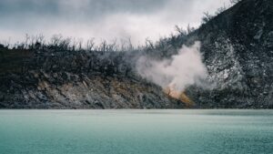 Natural Hydrogen: The Wild Card in EU’s 2035 ICE Compliance Calculus